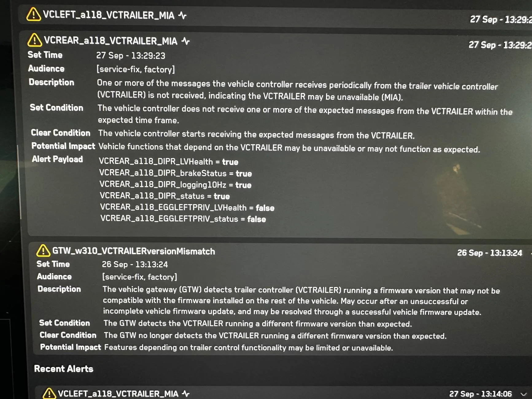 Tesla Roadster 2nd gen Trailer Functionality May be Unavailable - Error IMG_6143