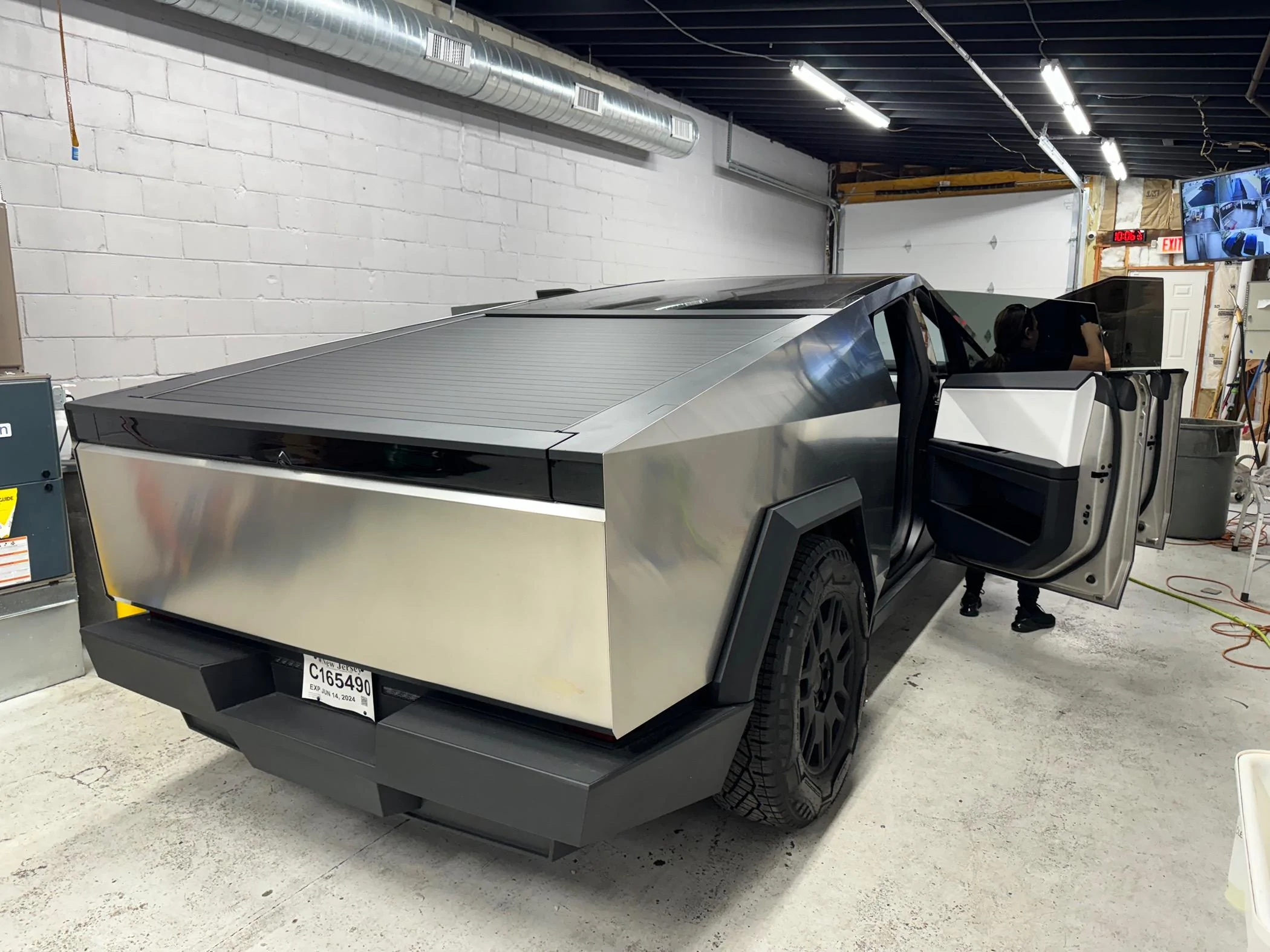 Tesla Roadster 2nd gen NJ Window Tint Experience Recommendation 👍 IMG_6546
