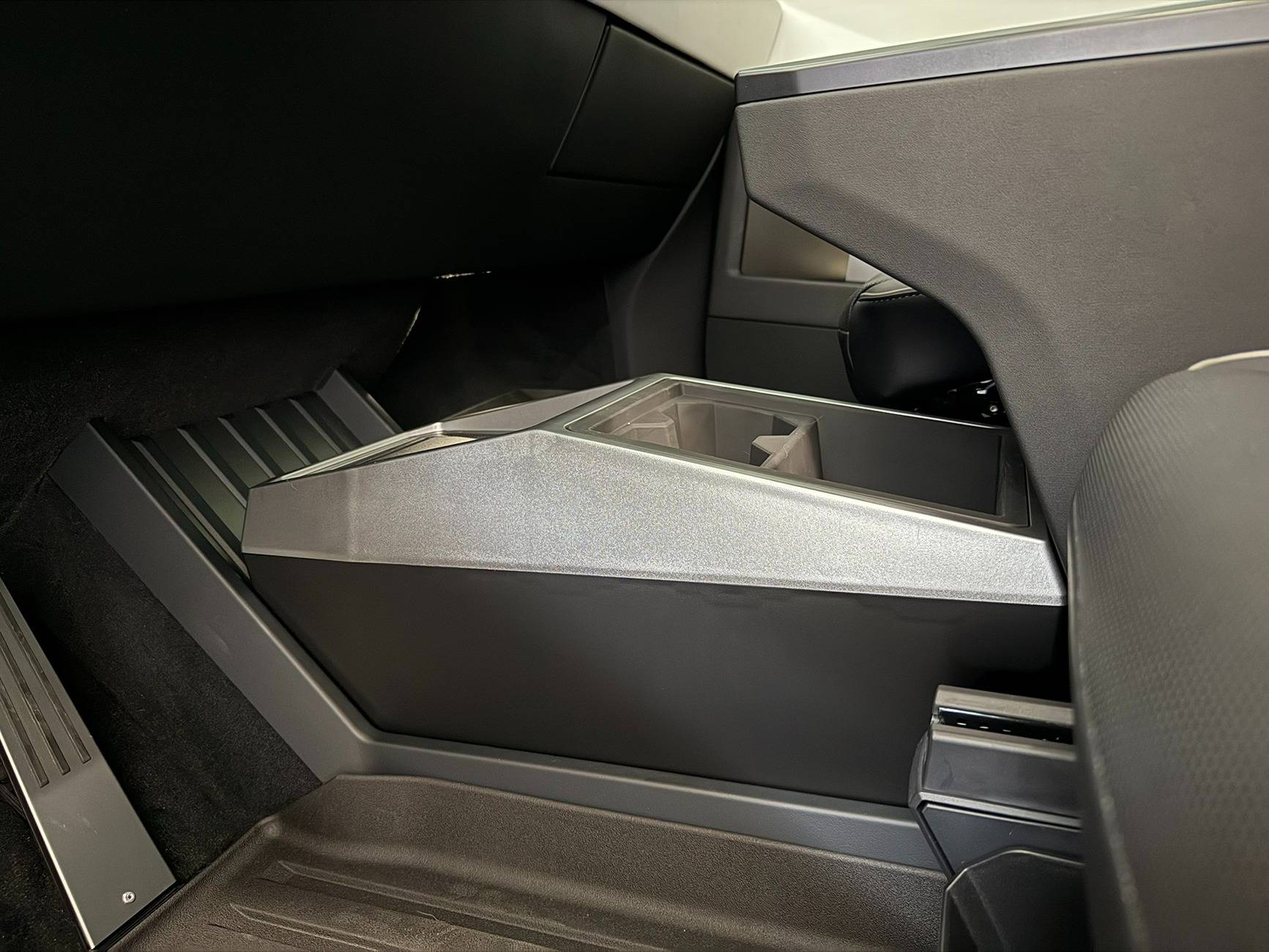 Tesla Cybertruck 🎉Cybertruck Center Console Floor Organizer Giveaway by Teslaunch🎉-Allows you to maximize the floor space of the cybertruck IMG_6809.JPEG