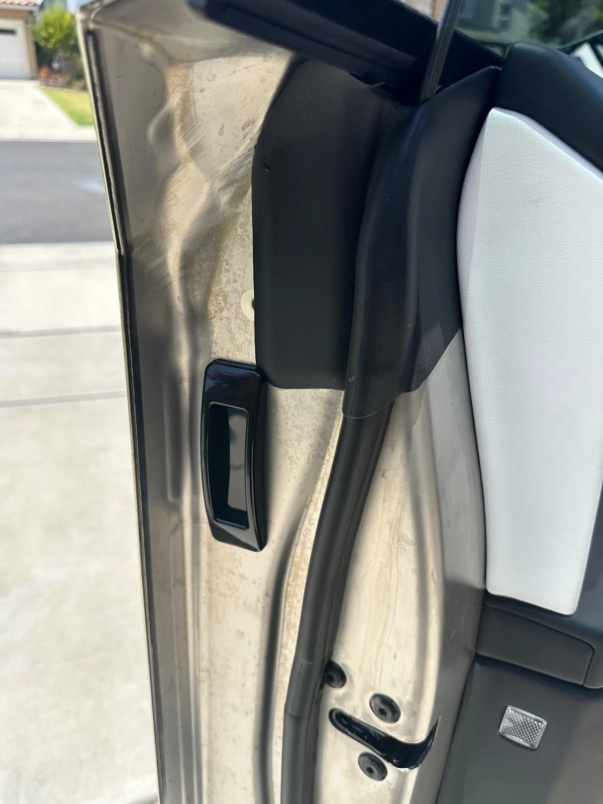 Tesla Roadster 2nd gen Made some door handles to avoid fingerprints IMG_7077