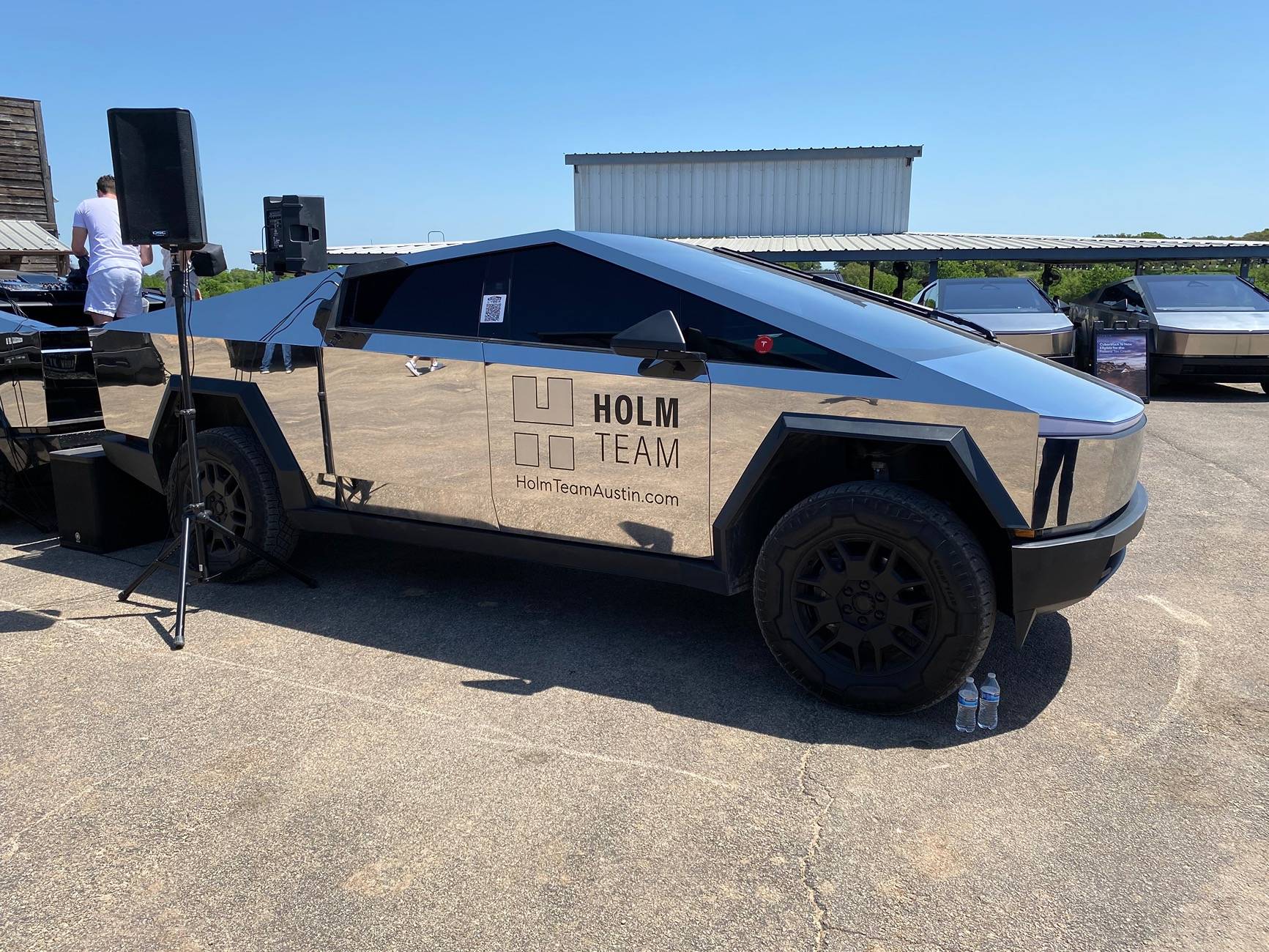 Tesla Roadster 2nd gen Anyone going to Cybertruck Rodeo Part Deux this Saturday (April 12th)? IMG_7100