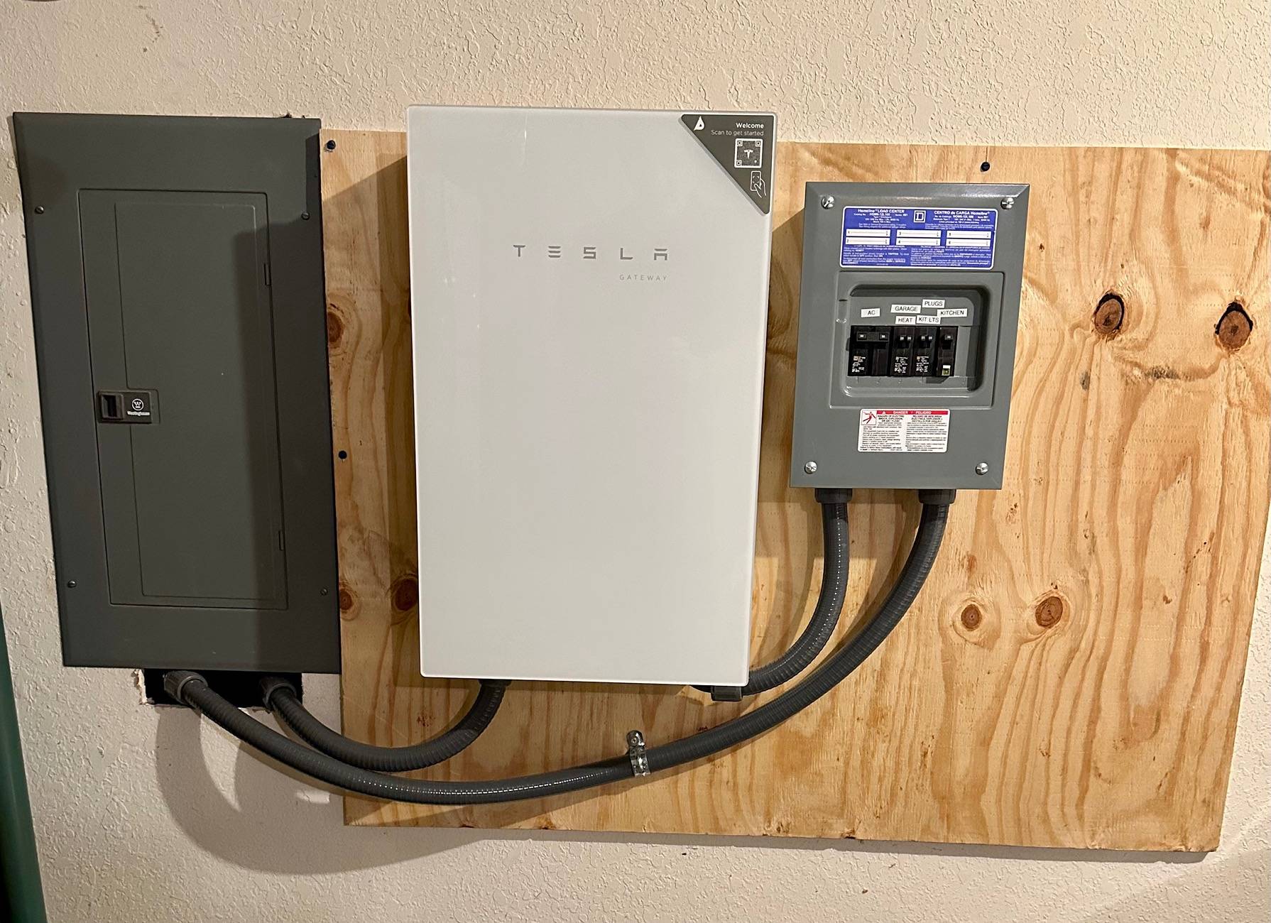 Tesla Roadster 2nd gen PowerShare installed today IMG_7261