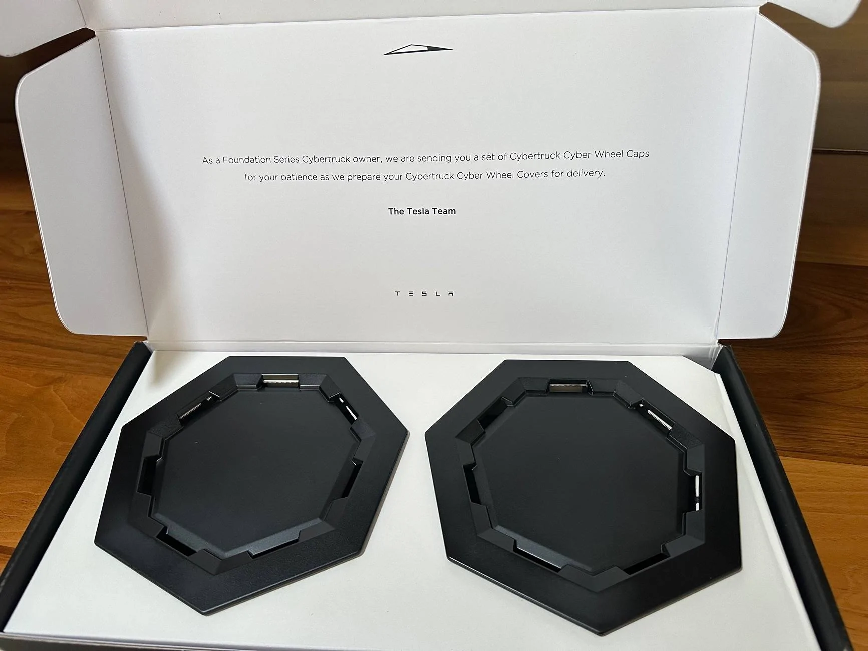 Tesla Roadster 2nd gen Cybertruck Cyber Wheel Cap Kit received IMG_7295
