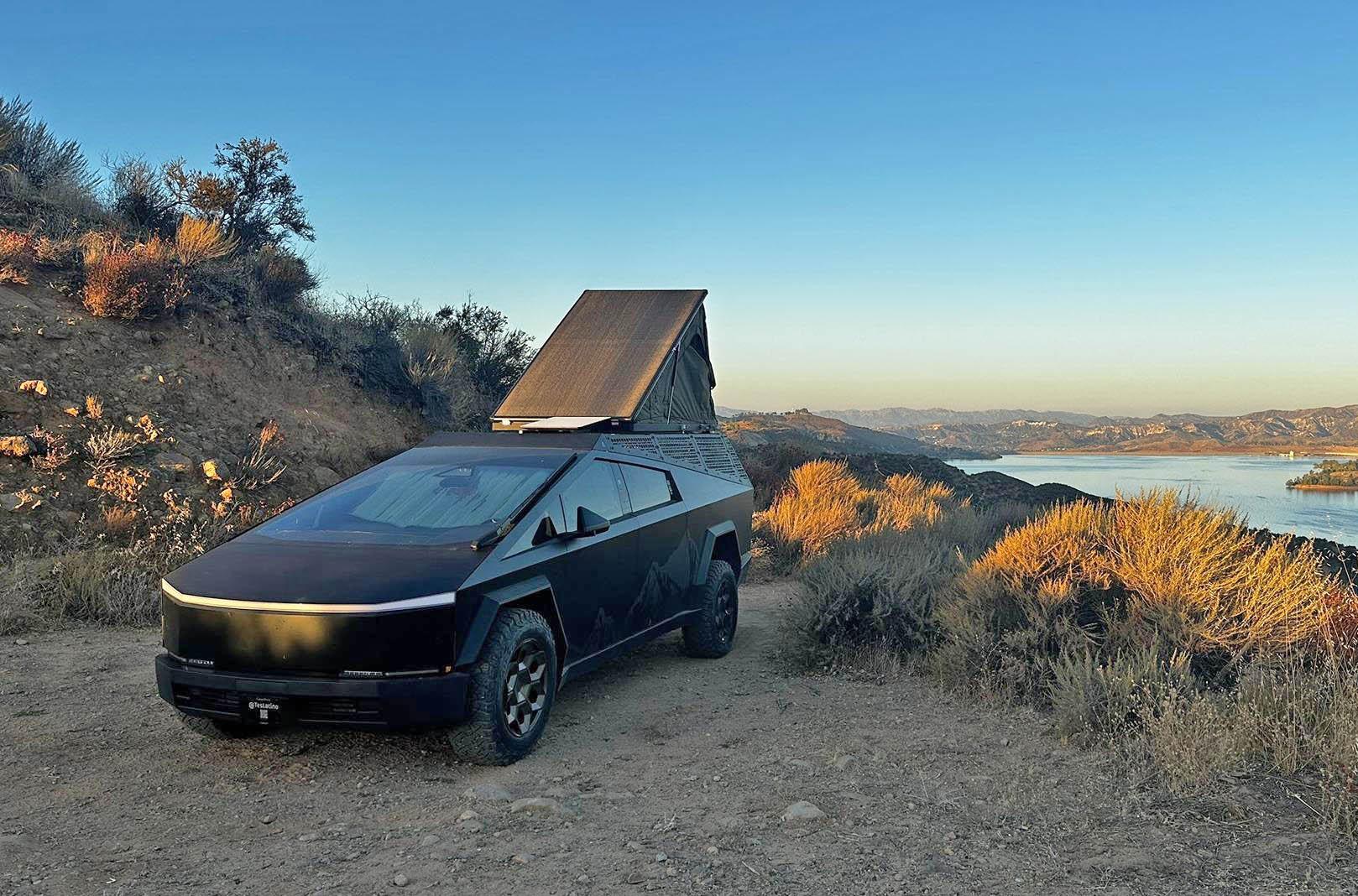 Tesla Cybertruck Urander Cybertruck Bed Rack Kit Official Release IMG_7418