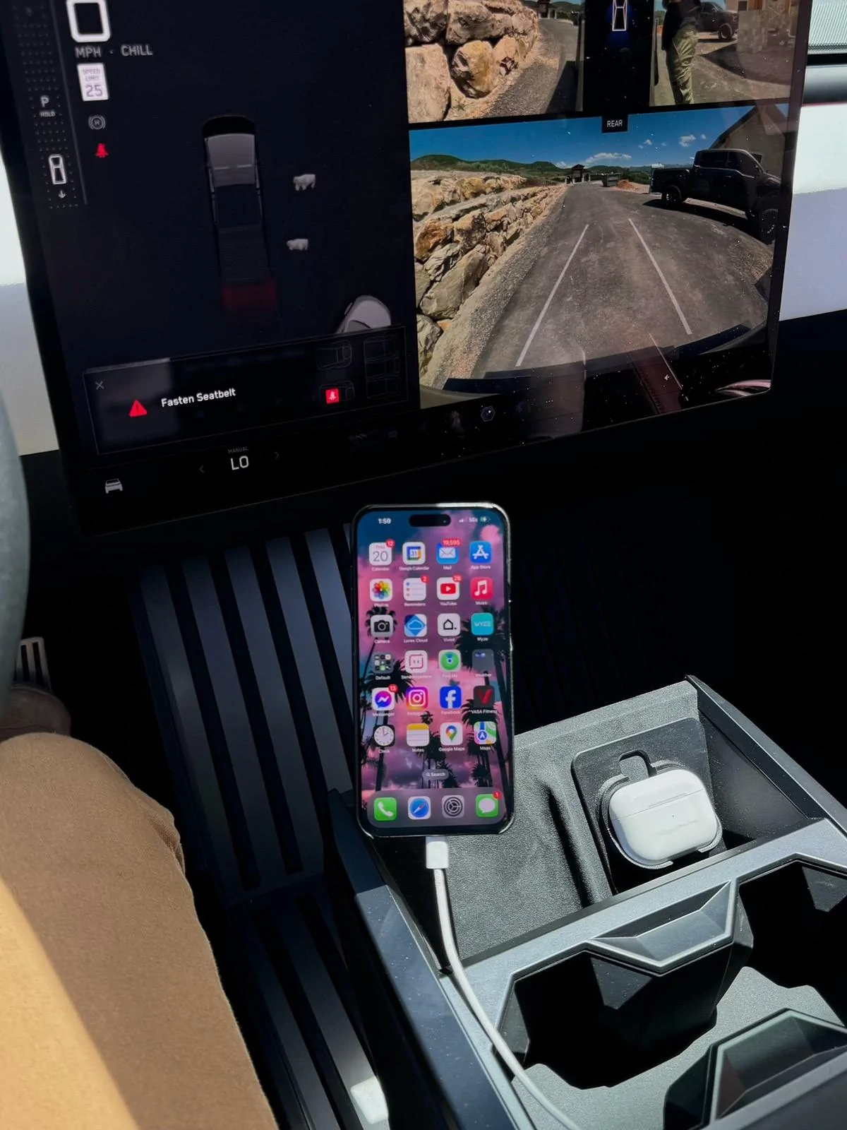Tesla Roadster 2nd gen Best phone mount for Cybertruck! IMG_7573
