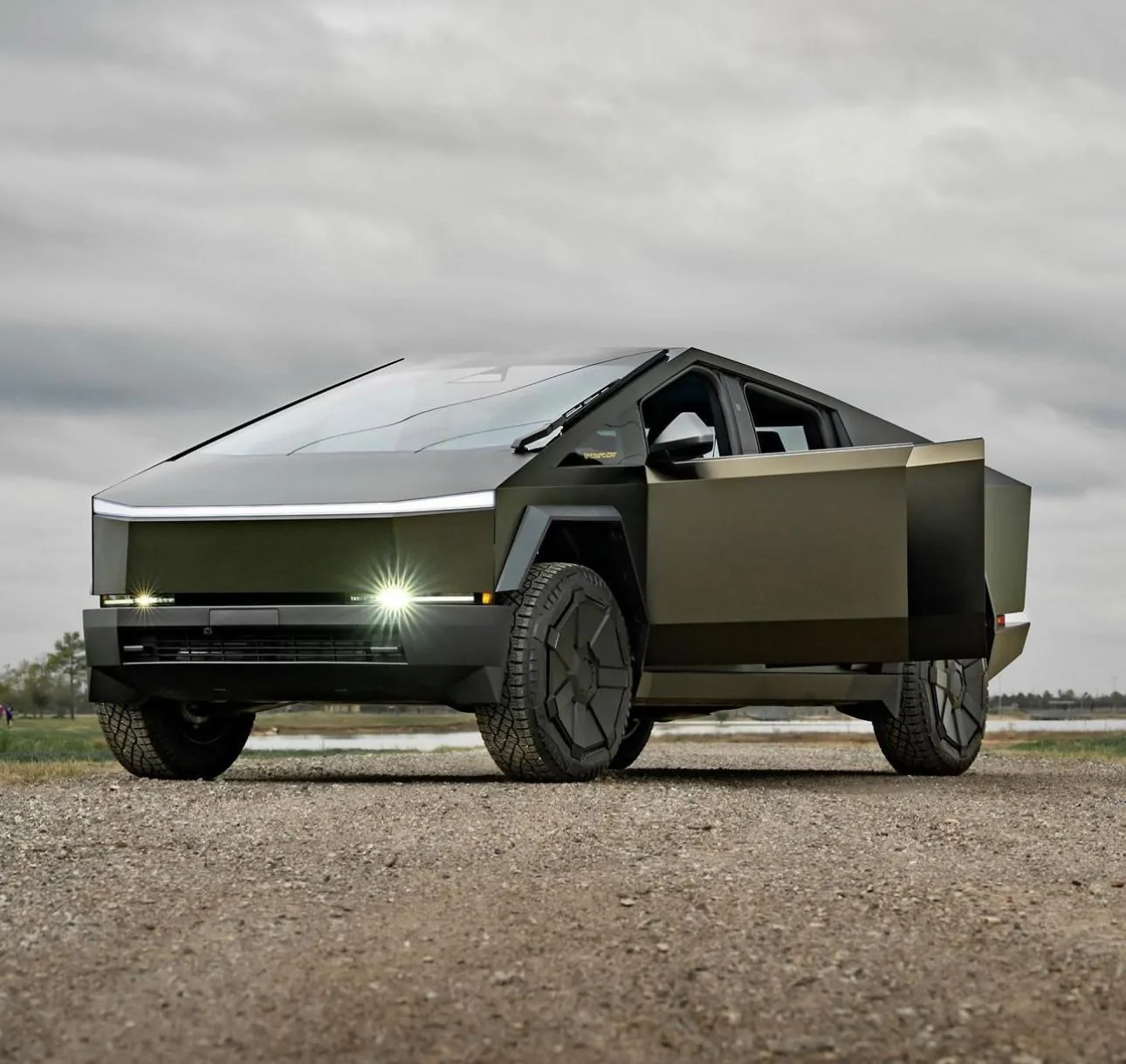 Tesla Cybertruck ⚡ Calling Houston TX area Cybertrucks! IMG_7662