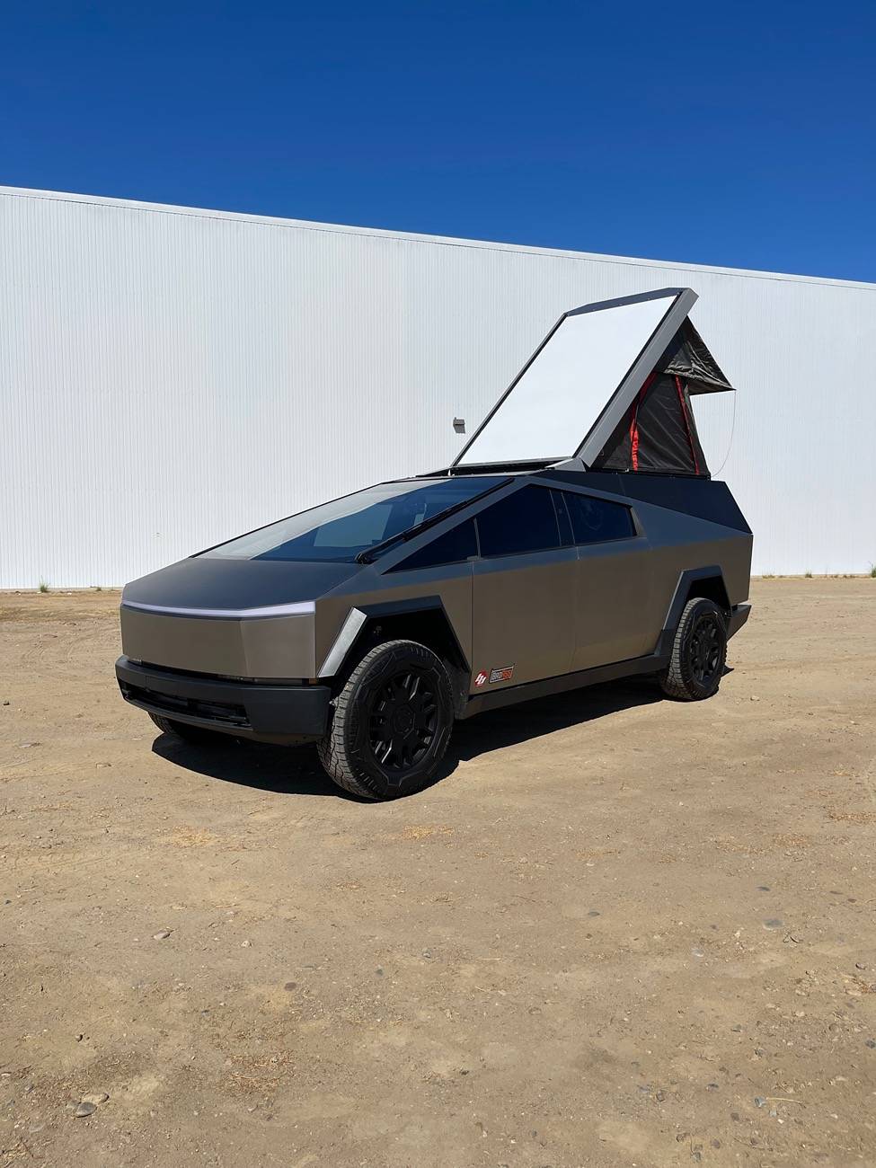 Tesla Roadster 2nd gen Molle Bed Rack Cage Spotted IMG_7754