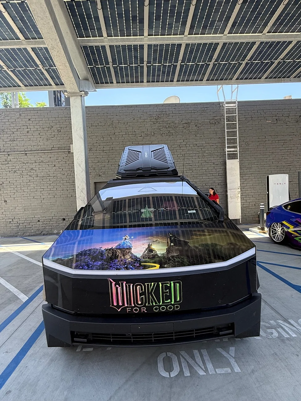 Tesla Cybertruck Introducing Urander CyberCamp Pano - 360° Panoramic Cybertruck Roof Top Tent RTT IMG_7853