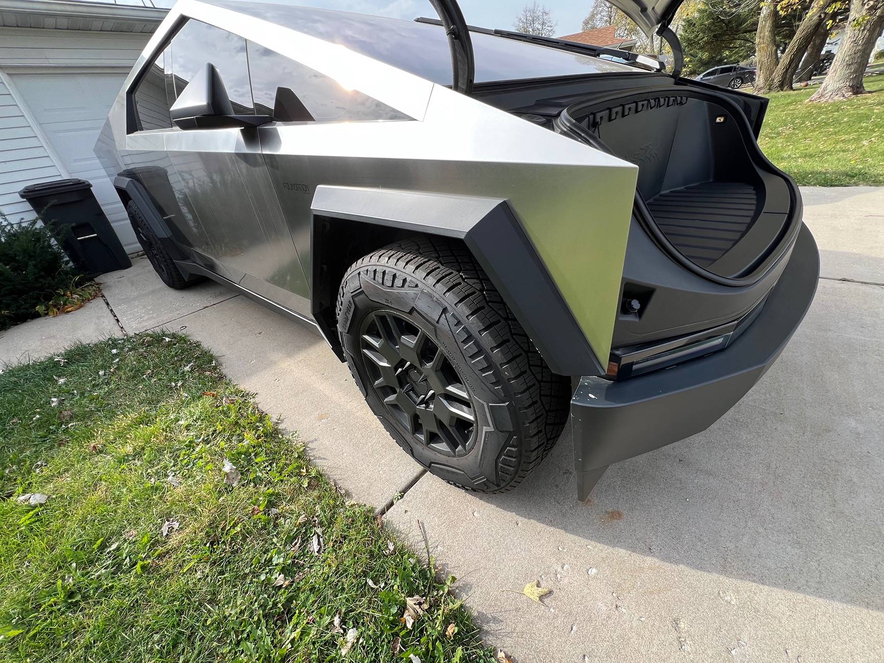 Tesla Roadster 2nd gen Frunk Hooks for Groceries, Bags and Other Things (3D Print File Inside) IMG_8016