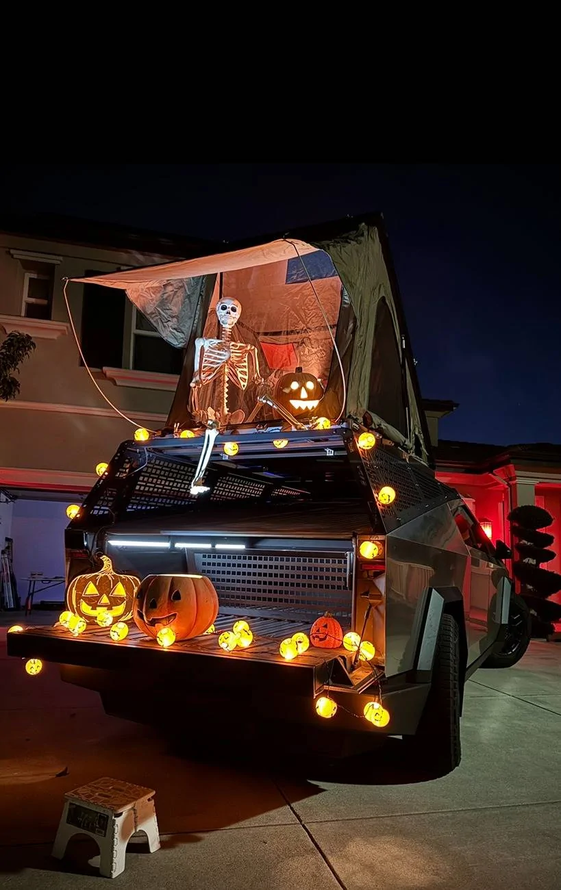 Tesla Cybertruck Trunk-or-Treating Cybertruck Style: Halloween Fun for All! IMG_8224