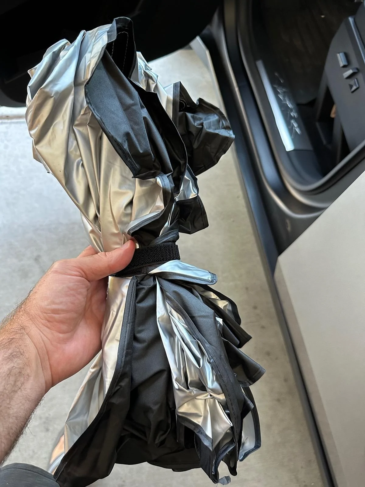 Tesla Roadster 2nd gen Potential Sunshade Option IMG_8298