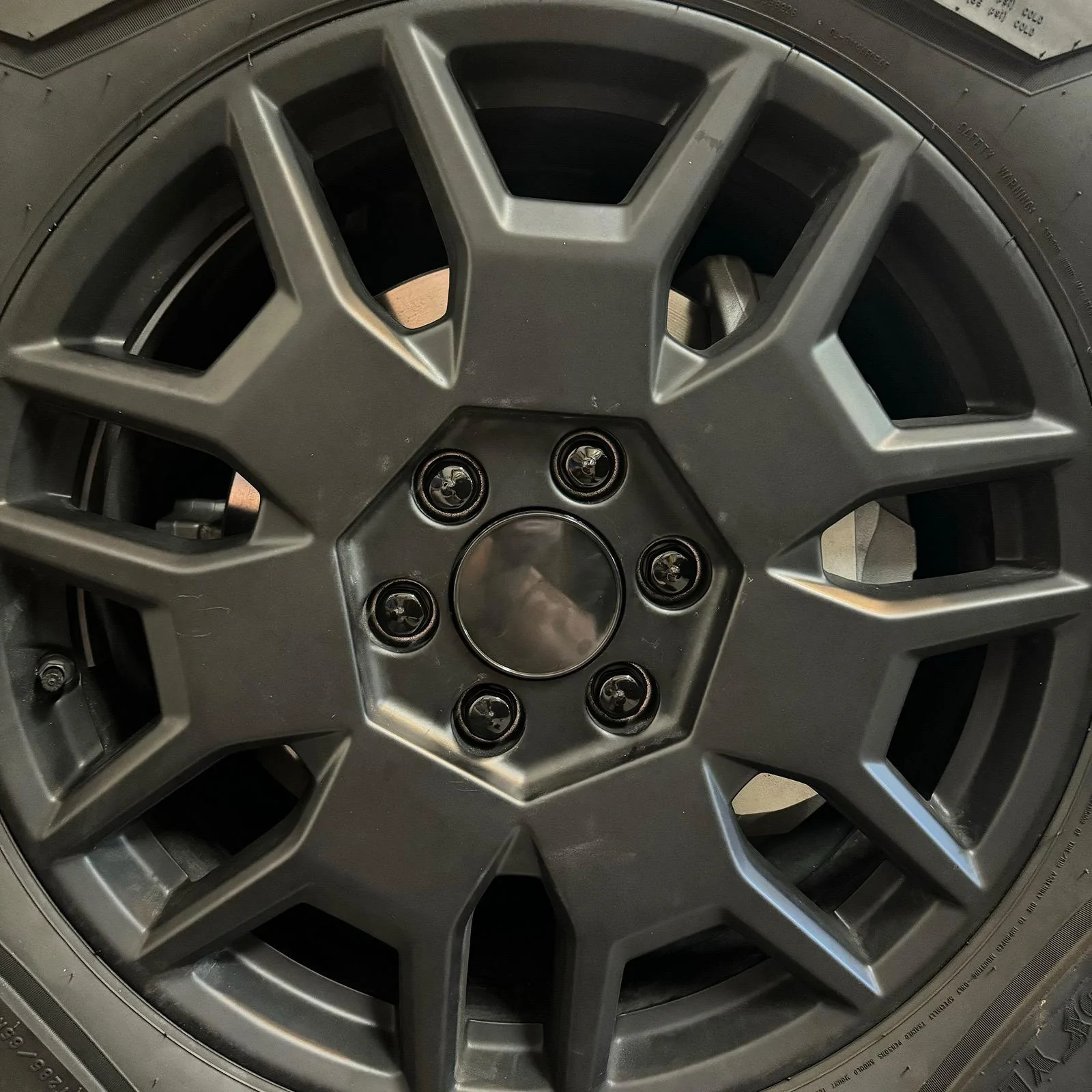 Tesla Roadster 2nd gen Lug Nut Caps IMG_8415