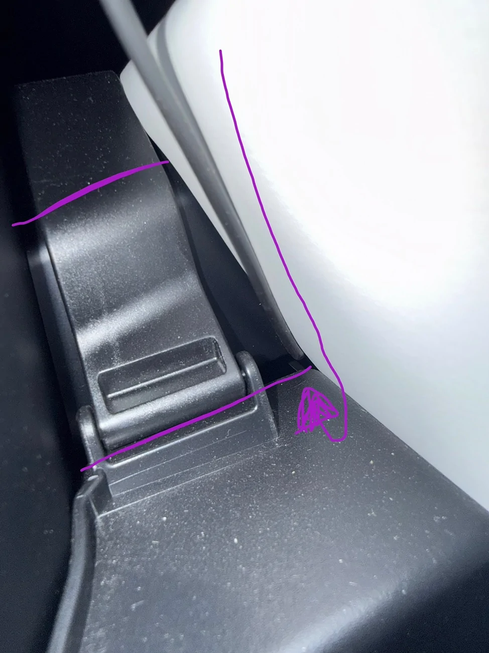 Tesla Roadster 2nd gen Hidden way to access the center console IMG_8561