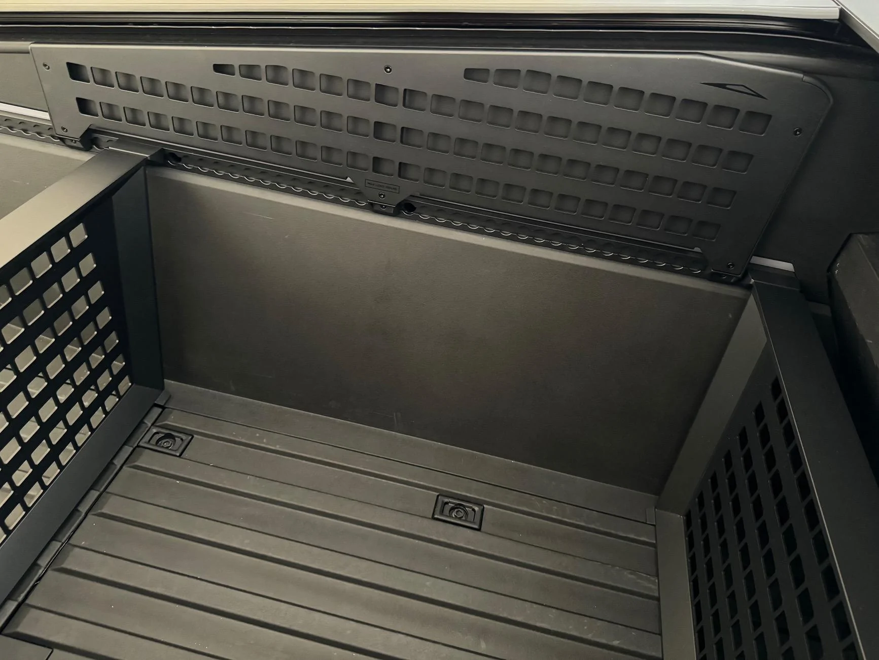 Tesla Roadster 2nd gen Vault Divider worth $350?? IMG_9140