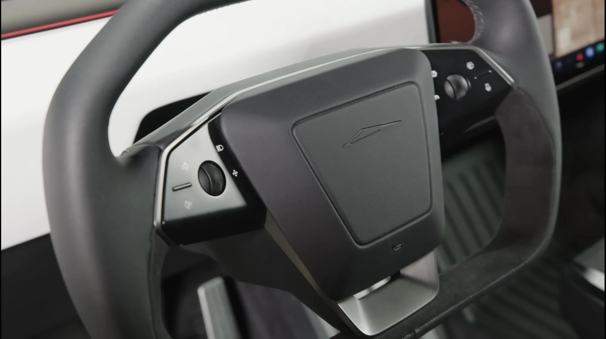 Tesla Roadster 2nd gen Sueded steering wheel discovered! Will be option for top two Cybertruck trims IMG_9201