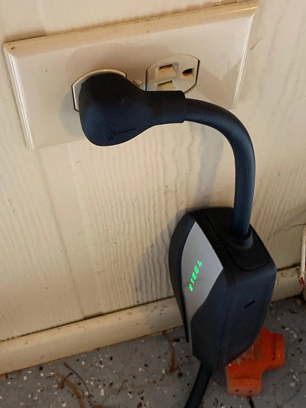 Tesla Roadster 2nd gen Charging options while camping IMG_9226