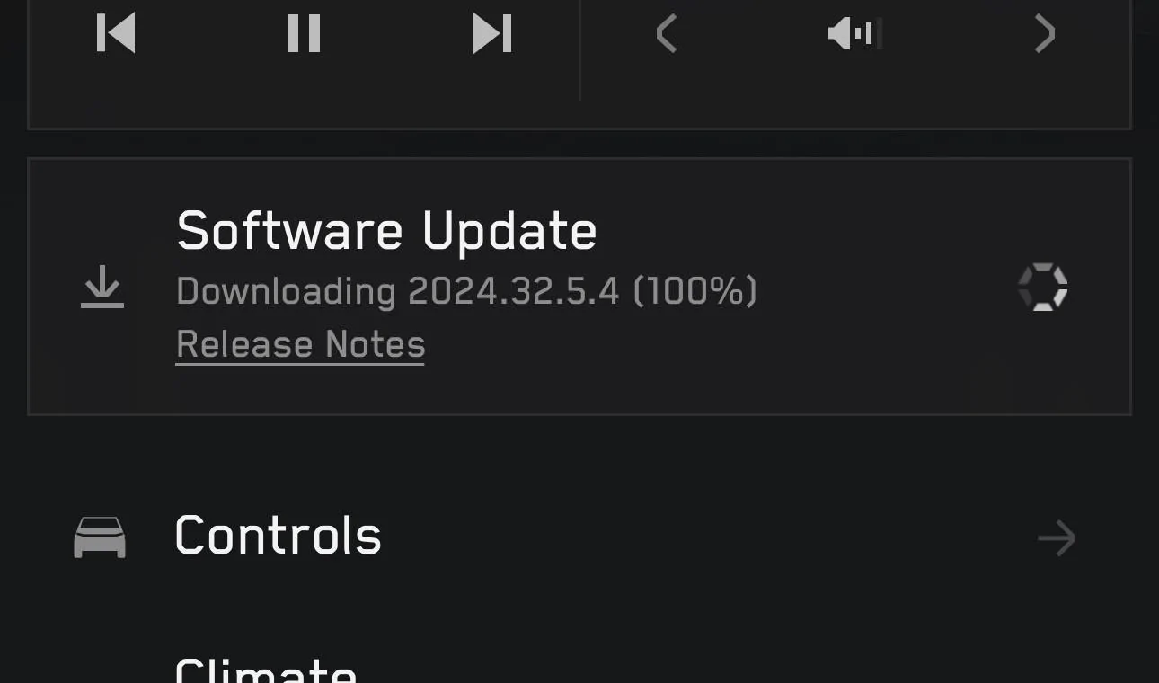Tesla Roadster 2nd gen 2024.32.5.4 Update Now Rolling Out IMG_9405