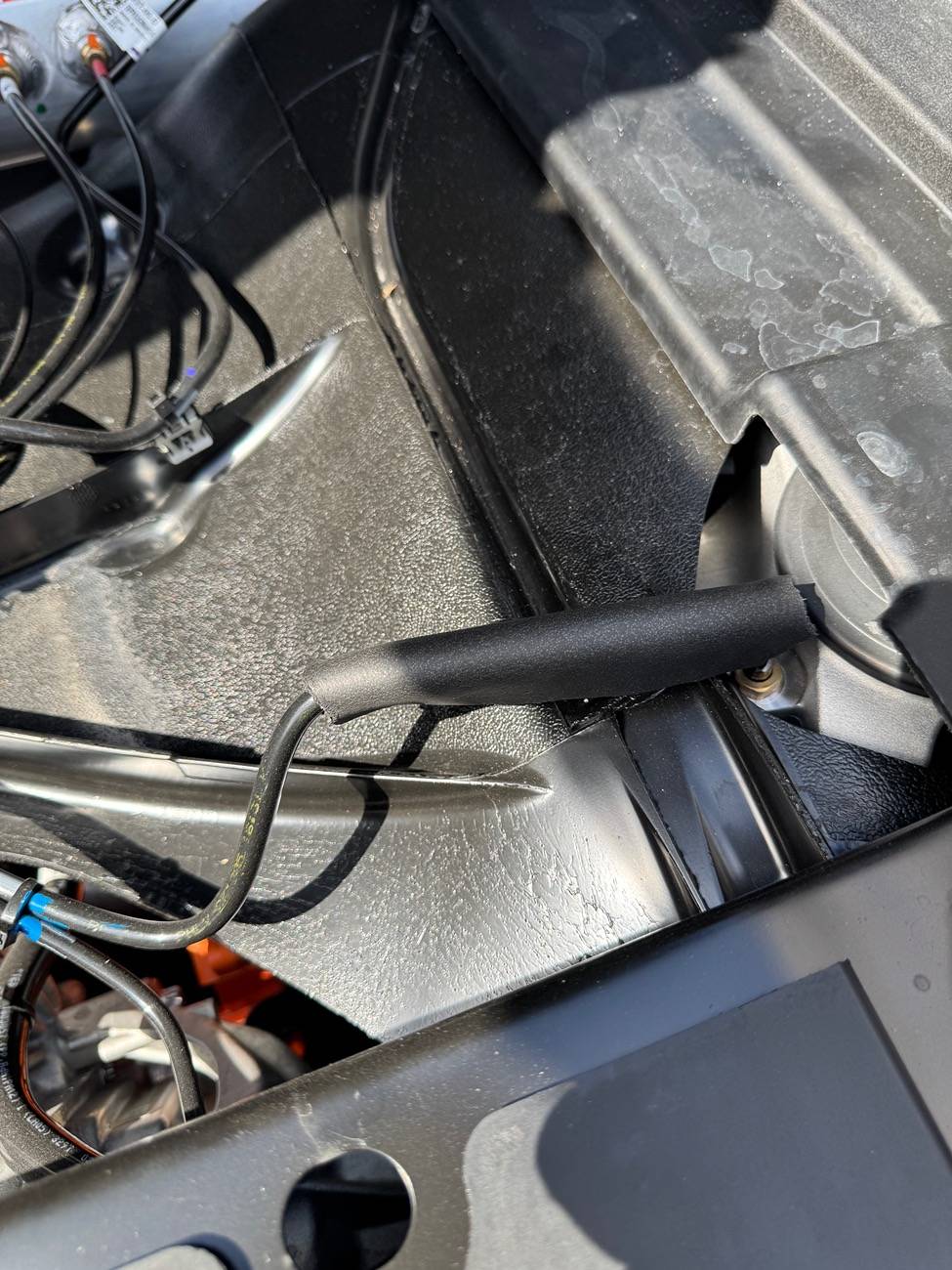 Tesla Cybertruck UPDATED - Air suspension compressor loose AF IMG_9487