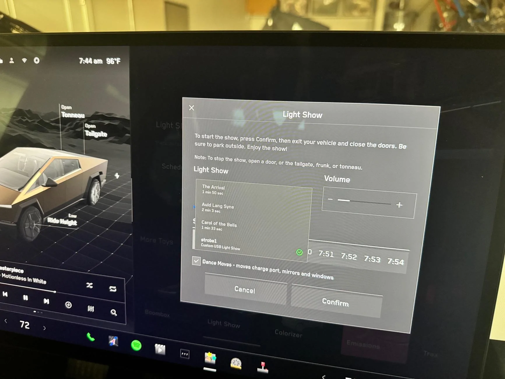 Tesla Roadster 2nd gen Custom Lightshows no longer work? IMG_9826
