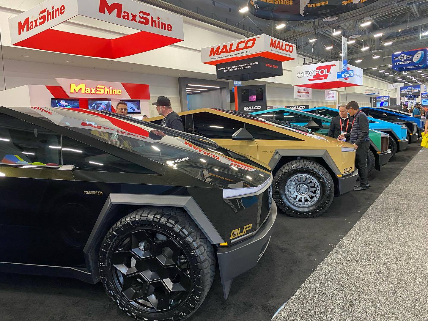 Tesla Cybertruck Cybertruck Builds at SEMA 2024 (Urander Overlanding Build + Others) jeff49er80_465907712_18488655064032675_7792490784400607256_n