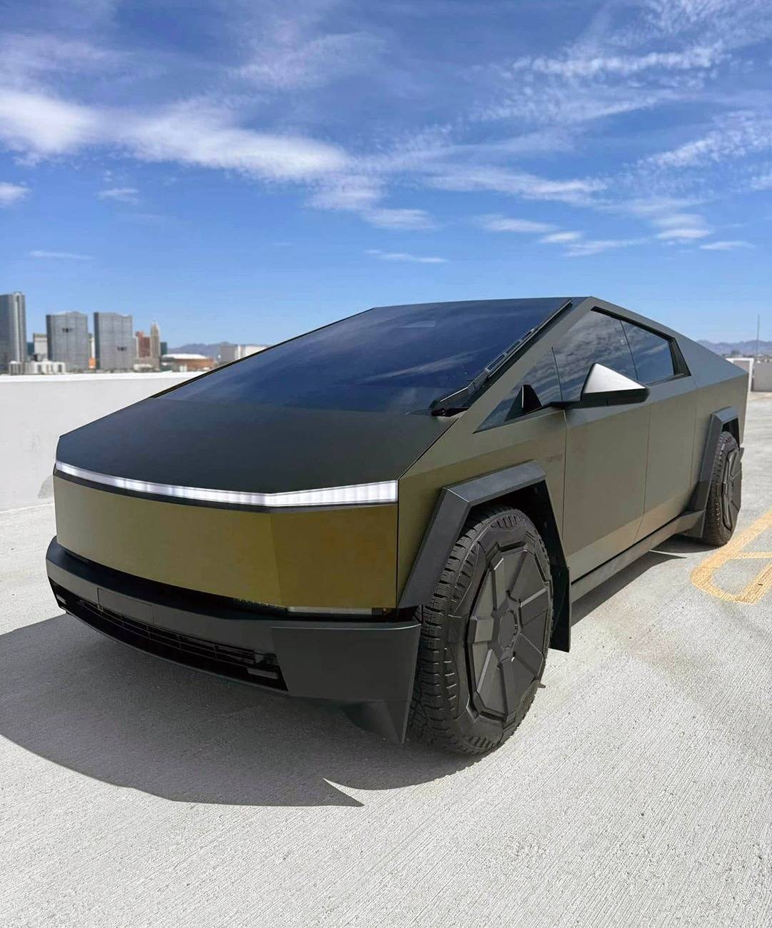 Tesla Cybertruck GOLD Vinyl Wrap & PPF Cybertruck -- Photos & Videos KPMF Matte Gold Eclipse wrap Cybertruck 1