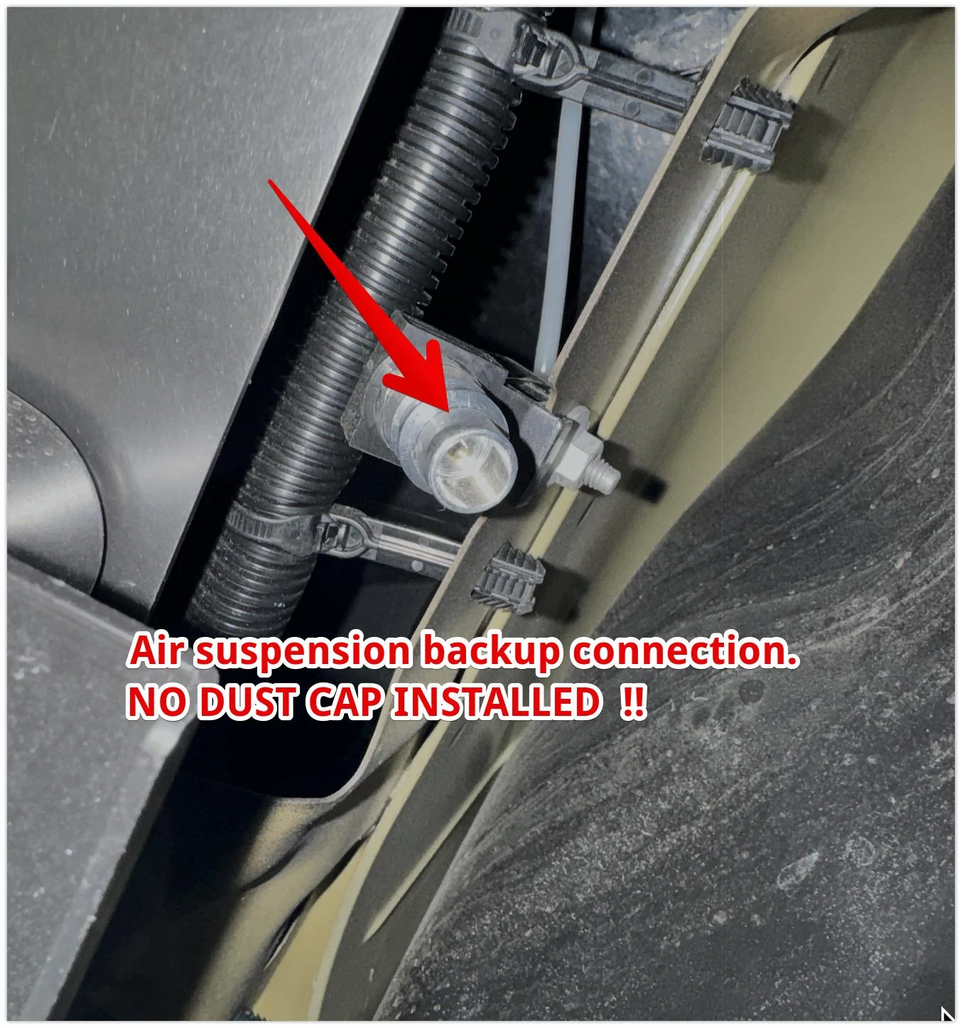 Tesla Roadster 2nd gen Air Suspension backup connector Issue NO DUST CAP