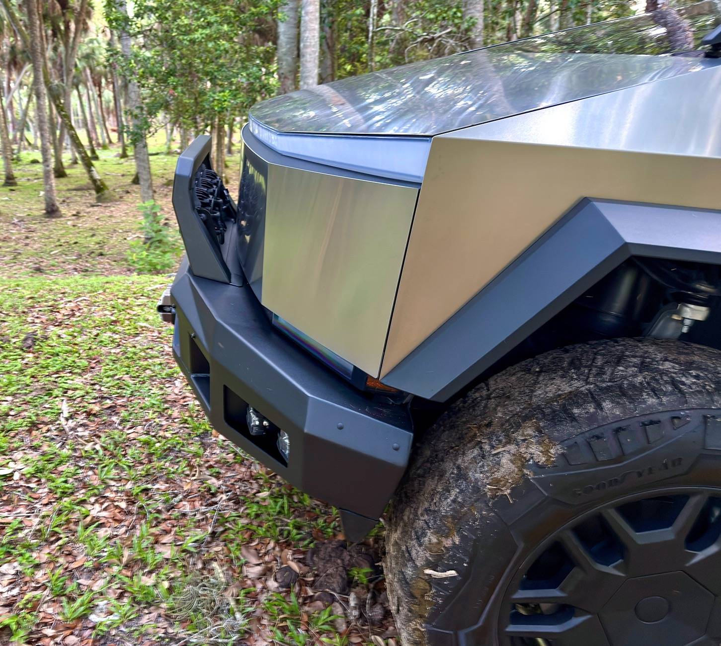 Tesla Roadster 2nd gen DIY Bull Bar finally completed (direct bolt on to the T-Sportline CTX bumper) Oden Beast 1-3