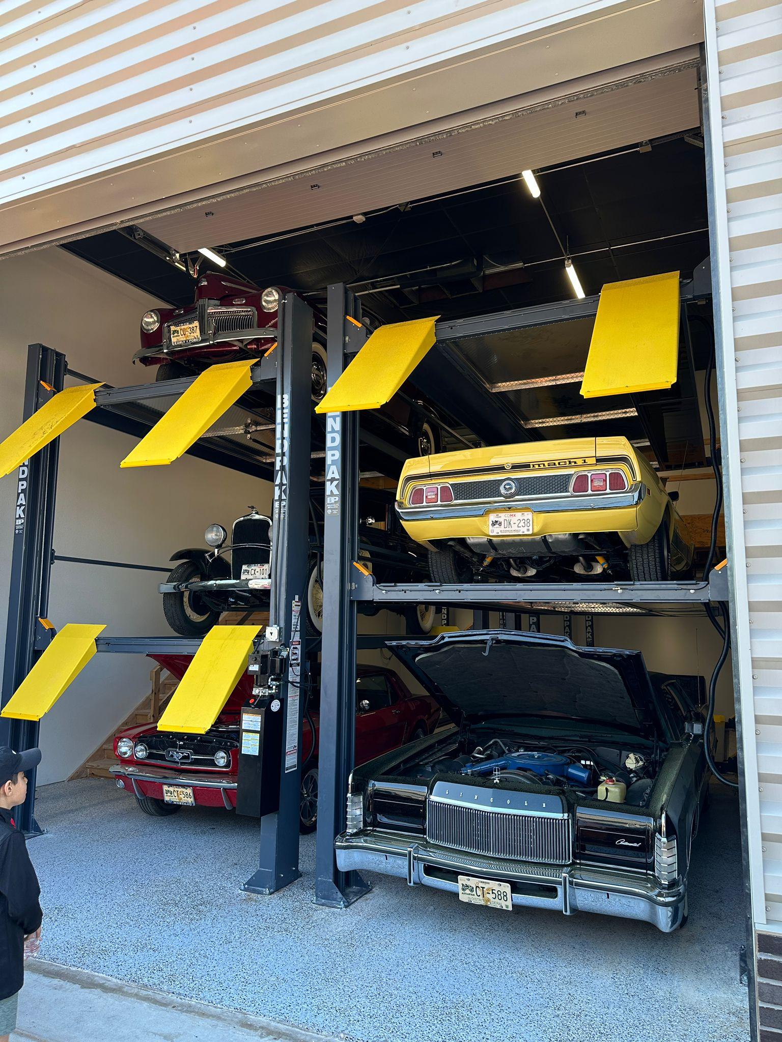 Tesla Cybertruck ⚡ Calling Houston TX area Cybertrucks! PHOTO-2024-03-23-10-05-57