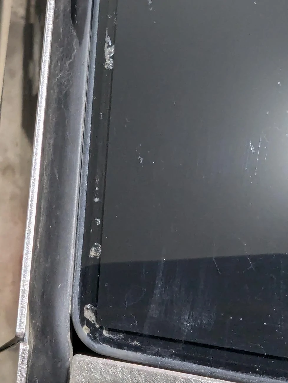 Tesla Roadster 2nd gen Windshield bubbles in the side PXL_20240703_230917015.MP