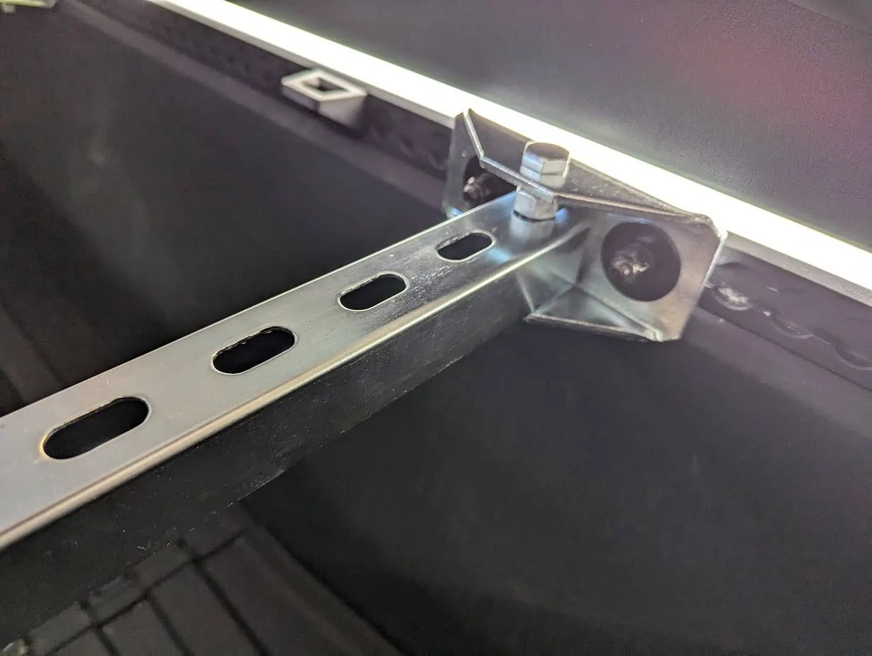 Tesla Roadster 2nd gen Anyone develop L-Track cross bars? PXL_20241007_182126517