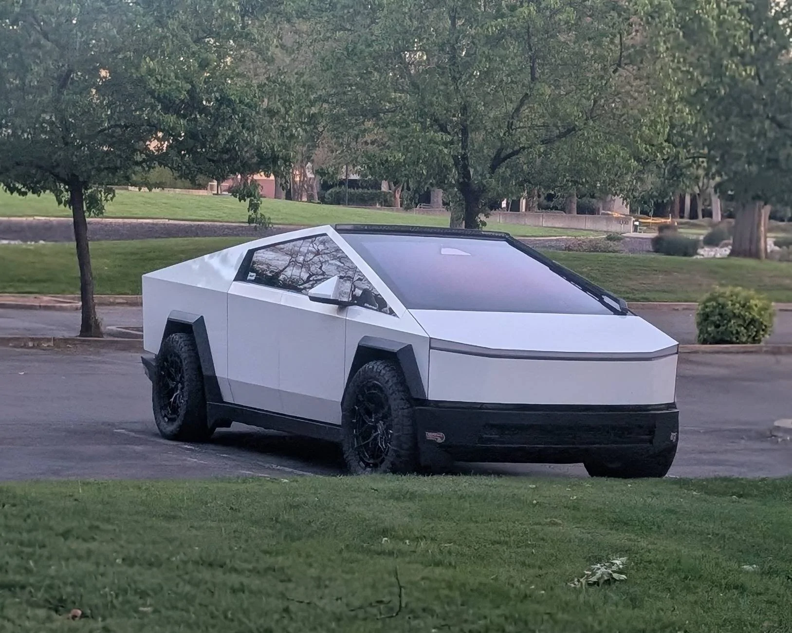 Tesla Cybertruck 🚀 What’s Your Favorite Cybertruck Mod? Show Us Your Custom Builds, Wheels, Wraps & Interior Upgrades! PXL_20250404_021733117.PORTRAIT