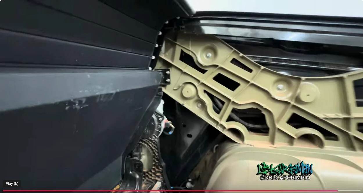 Tesla Roadster 2nd gen Finding always-on 48v in the cabin or bed SailCavity