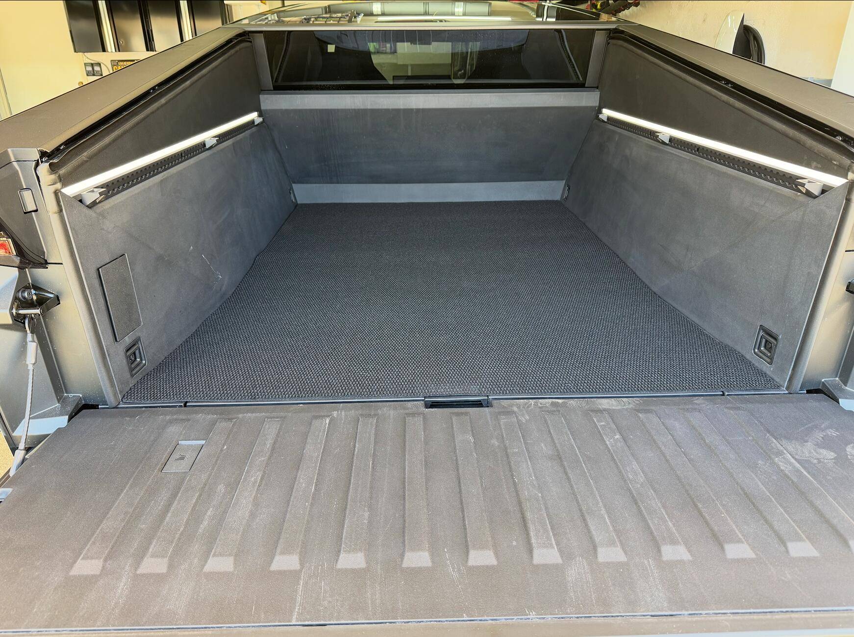 Tesla Cybertruck OEM Cybertruck Bed Textile Mat Delivered - Initial Review & Photos Screenshot 2025-03-19 at 7.46.23 PM