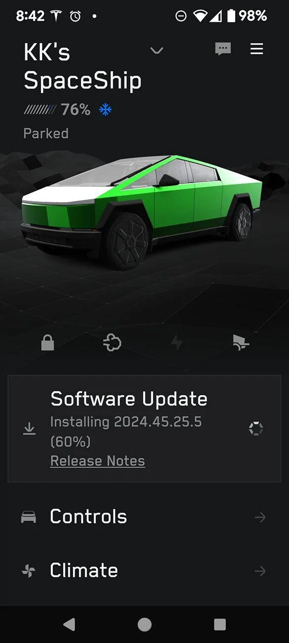 Tesla Roadster 2nd gen Tesla Holiday Update 2024 begins rolling out (via 2024.44.25.2 software update)! Screenshot_20241223-084228