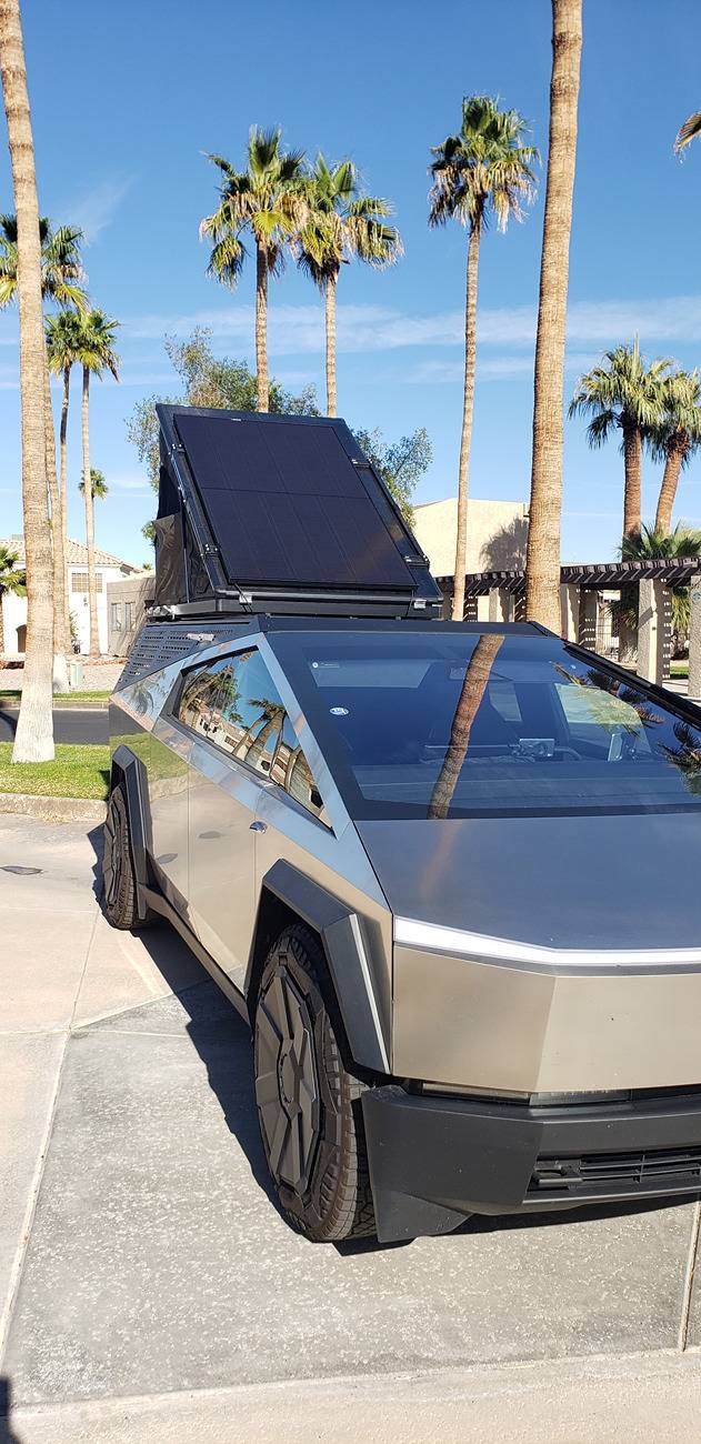 Tesla Roadster 2nd gen Solar Charging the Truck Solar panel u