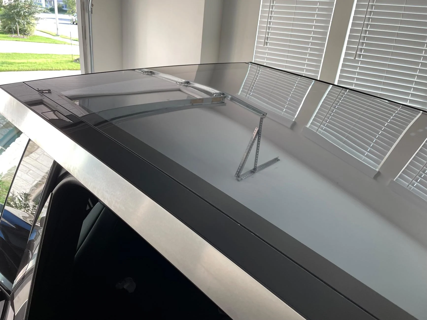 Tesla Roadster 2nd gen Forentry Cybertruck Reflective Roof Sunshade 4/5 Stars Sunshade Exterior