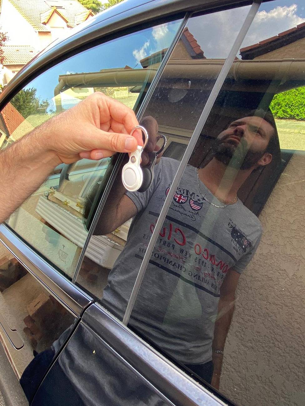 Tesla Cybertruck How Do You Usually Unlock Your Cybertruck? 🔑 Teslaunch x key (4)