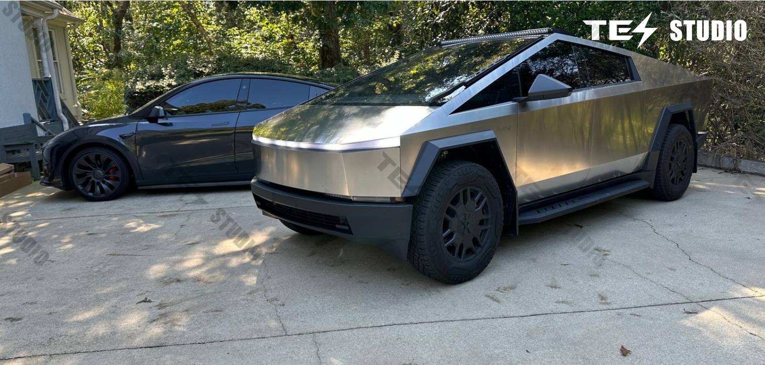 tesstudio cybertruck running board.jpeg