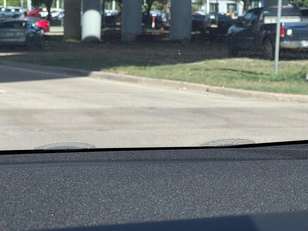 Tesla Roadster 2nd gen Windshield Glue Problem Discovered ... wind2