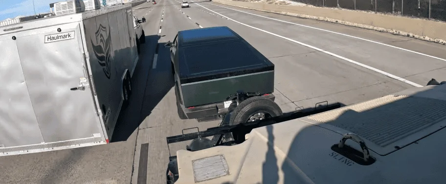 Tesla Roadster 2nd gen JerryRigEverything: How far can the CYBERTRUCK tow 11,000lbs in Freezing Weather? zimage7243
